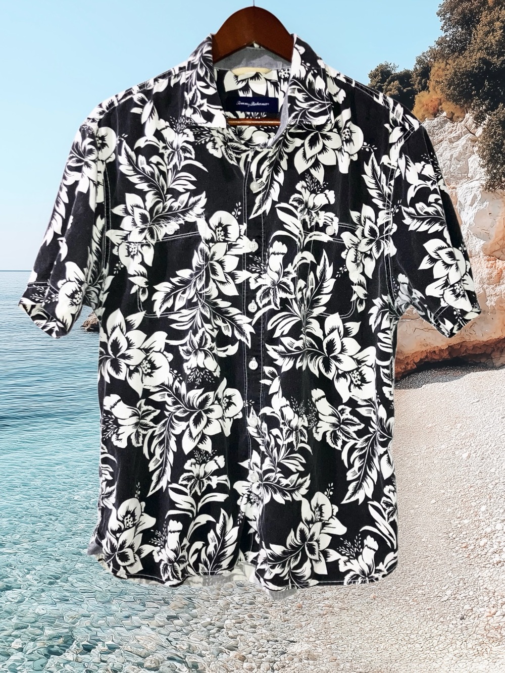 Tommy Bahama Island Black White Floral Tropical Short Sleeve Camp Shirt Men’s L